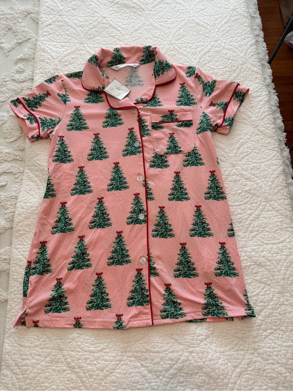 The Royal Standard Pink Christmas Tree Short-Sleeve Button Front Top, XS, NWT
